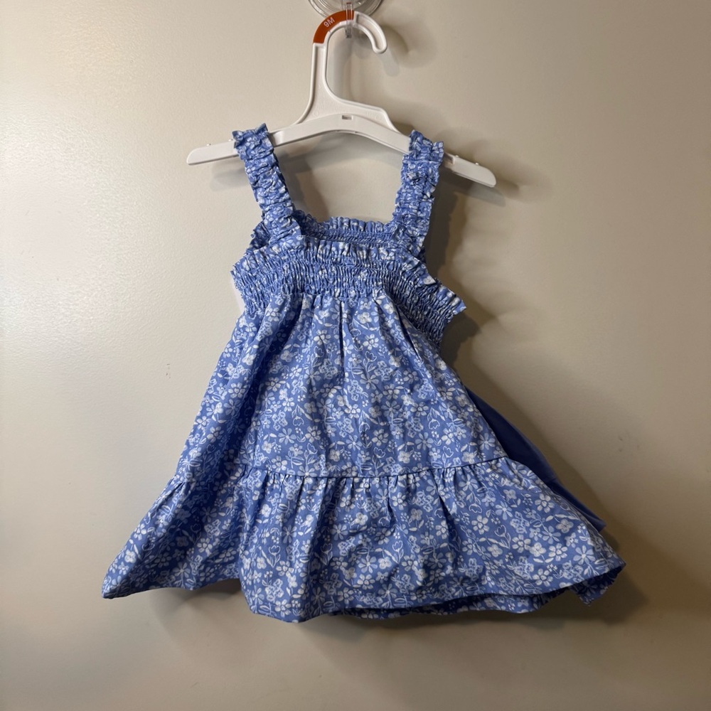 Carter’s Baby Girls Blue Floral Romper & Hat Set NWT (9m)
